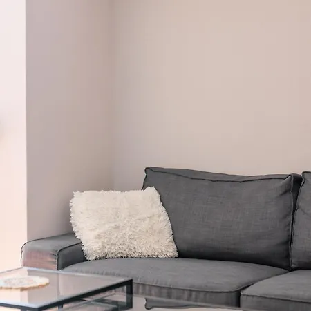 Eca Apartment *